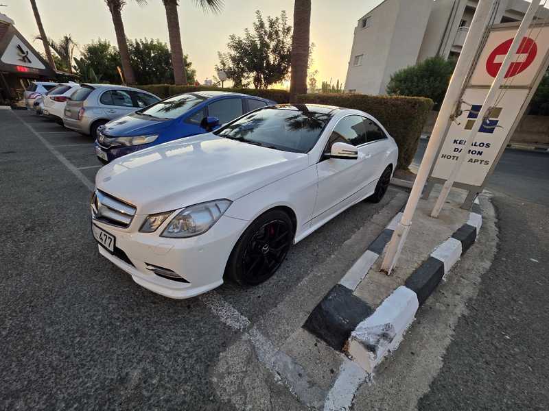 Mercedes-Benz E-Class 2,5L 2012