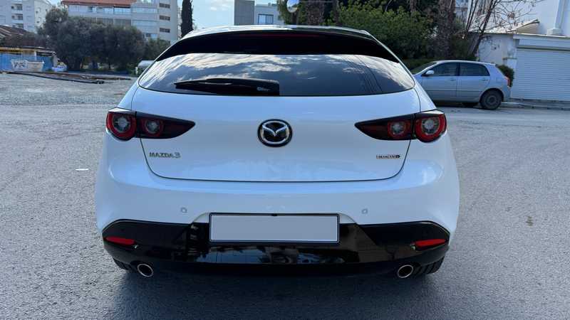 2024 Mazda 3 1,8L 2024 Cyprus