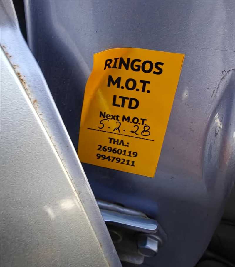 2005 Mazda Demio 1,5L 2005 Cyprus