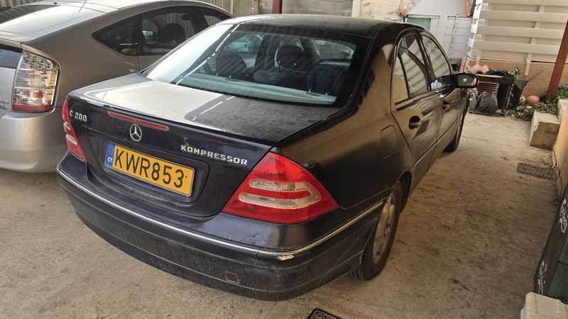2001 Mercedes-Benz C-Class 2,0L 2001 Cyprus