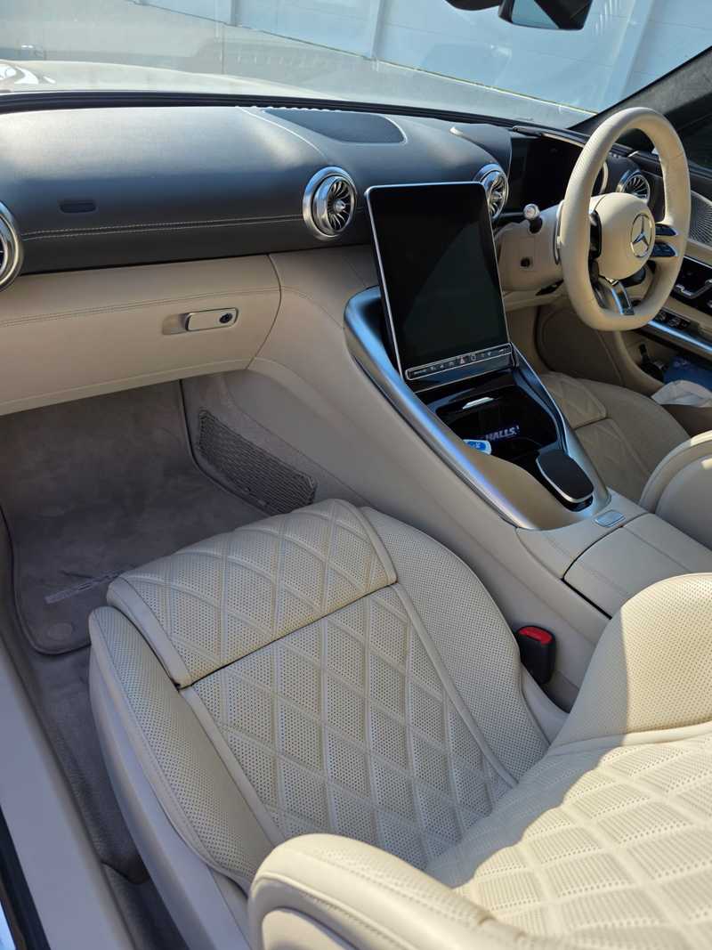 2023 Mercedes-Benz SL-Class 4,0L 2023 Cyprus