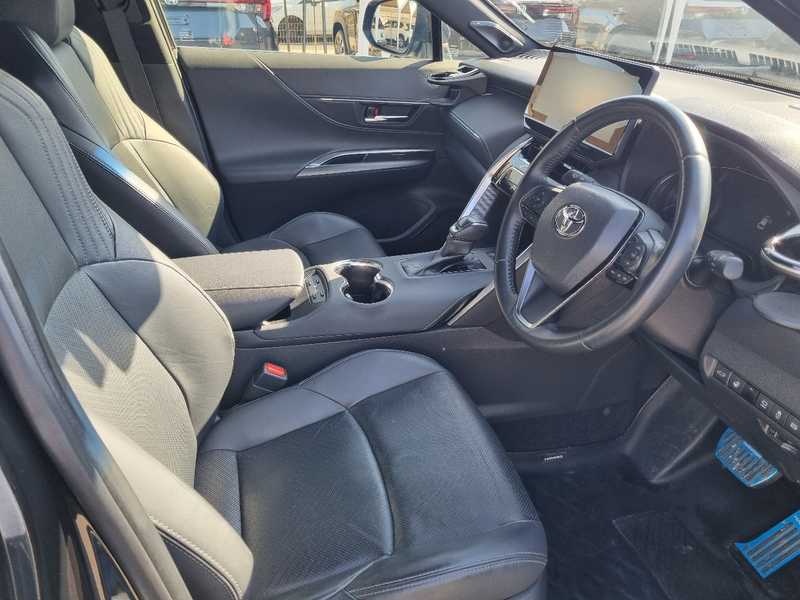 2022 Toyota Harrier 2,5L 2022 Cyprus