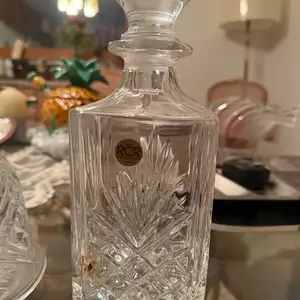 Two crystal drinks decanters with stopper, Limassol — Limassol - Mesa Geitonia