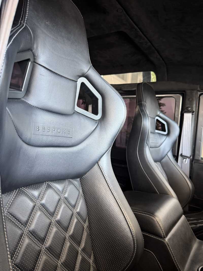 2013 Land Rover Defender 2,2L 2013 Cyprus