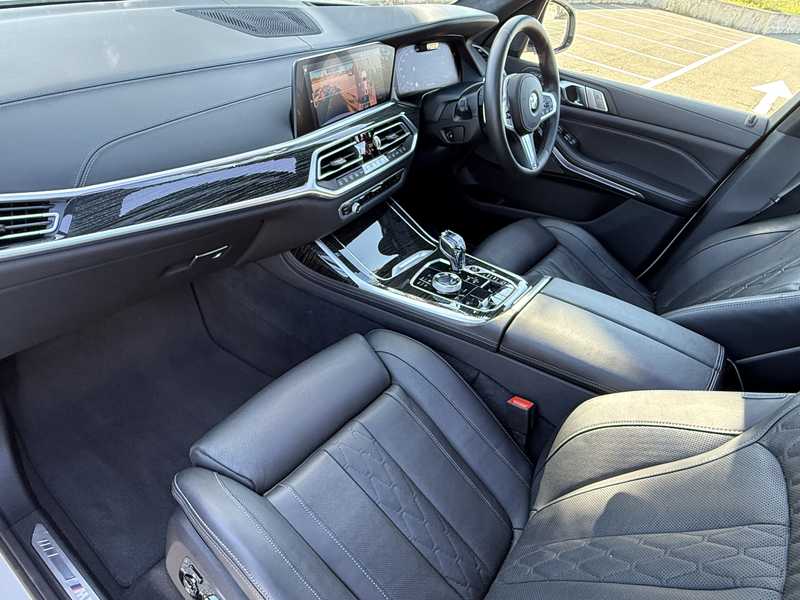 2021 BMW X7 4,4L 2021 Cyprus