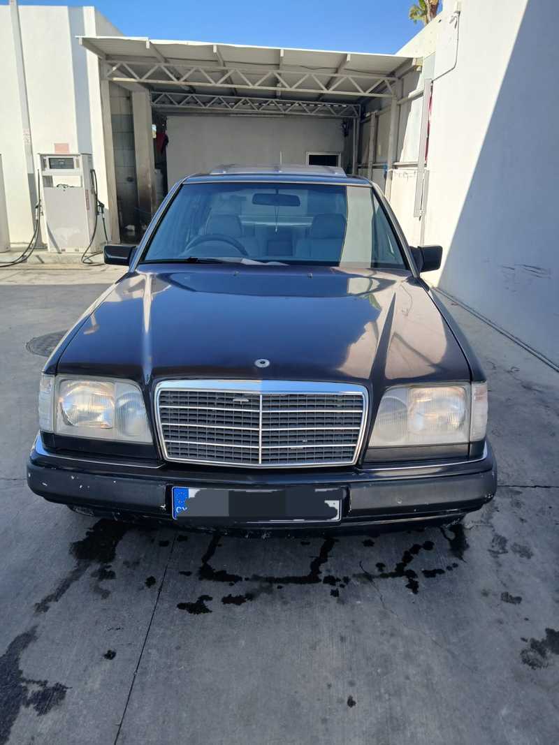 Mercedes-Benz E-Class 2,2L 1994