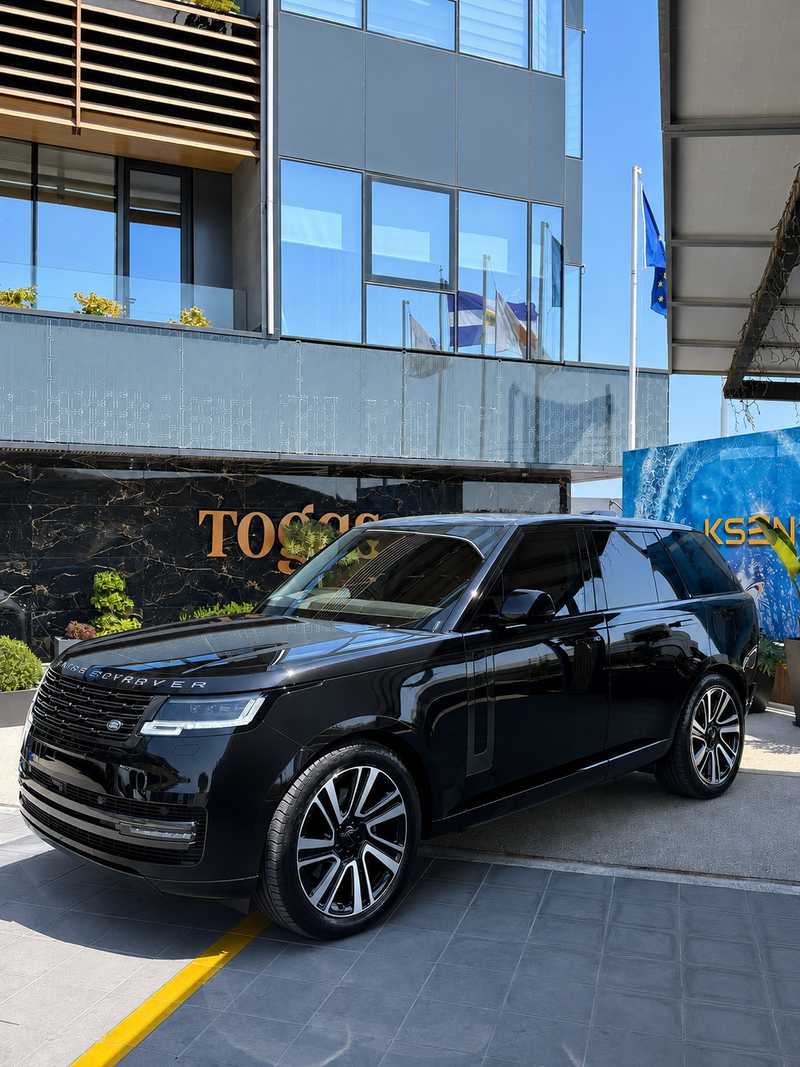 2026 Land Rover Range Rover Vogue 3,0L 2026 Cyprus