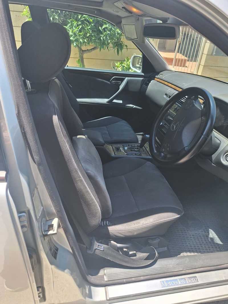 2000 Mercedes-Benz E-Class 2,2L 2000 Cyprus