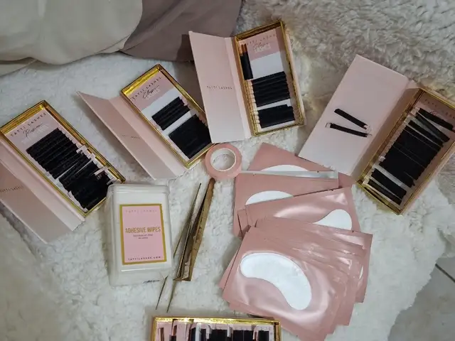 Lash bundle / Lash kit, Επαρχία Λευκωσίας — Λευκωσία - Παλουριώτισσα