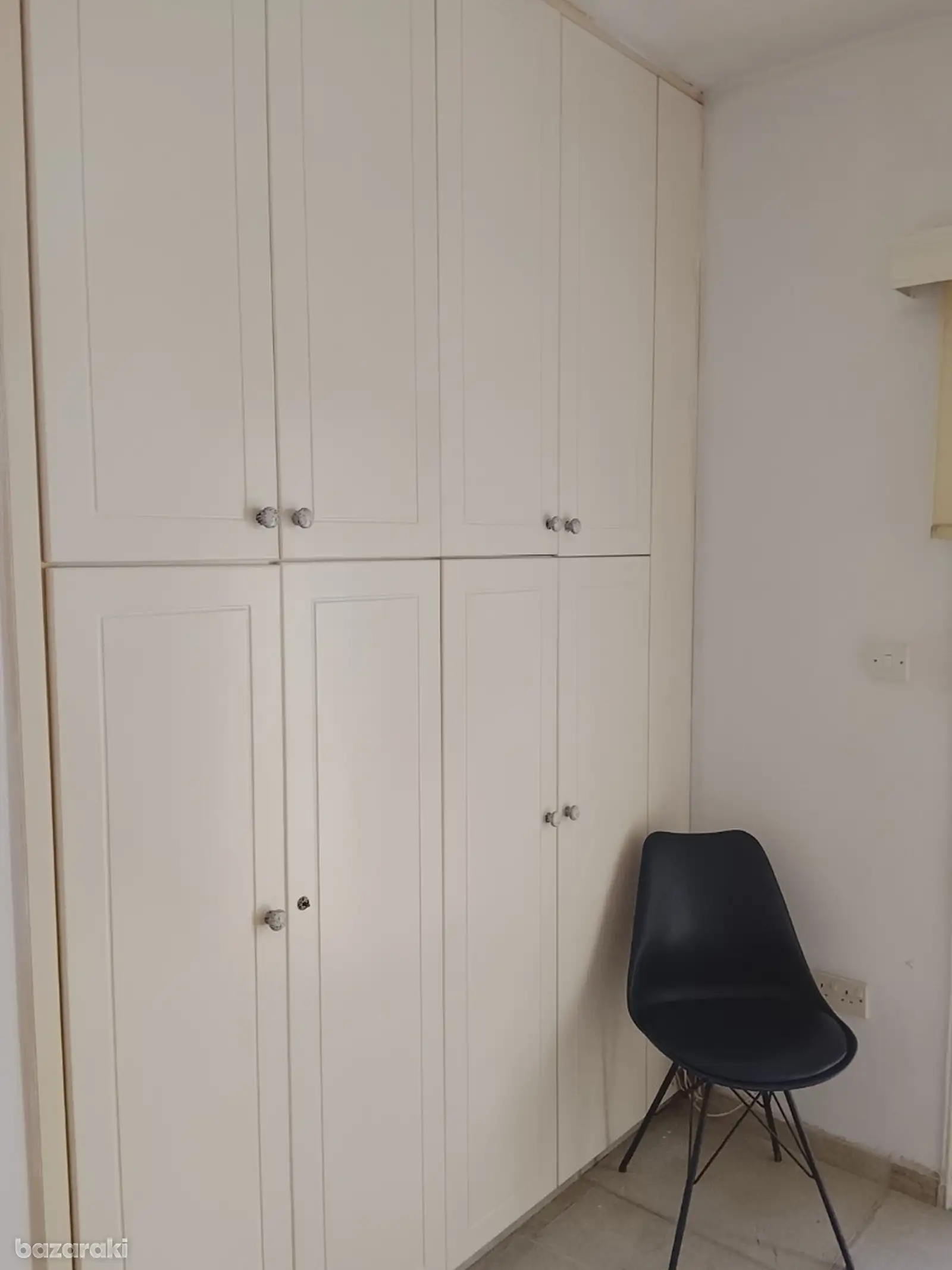 Room — 12