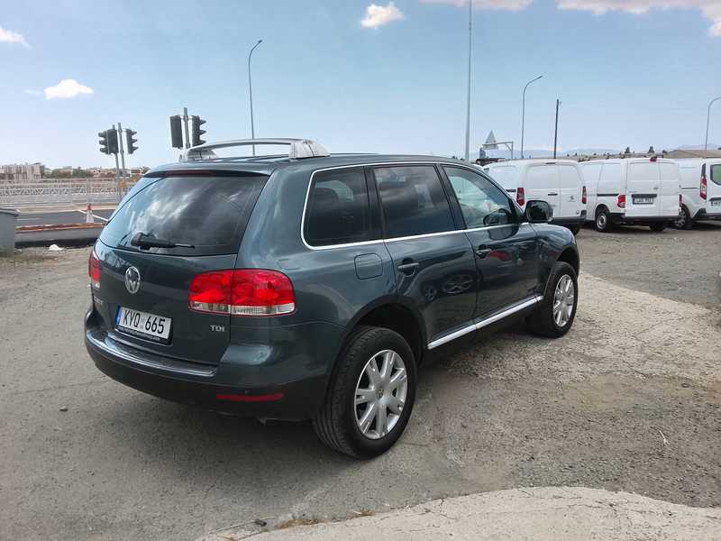 2006 Volkswagen Touareg 2,5L 2006 Cyprus