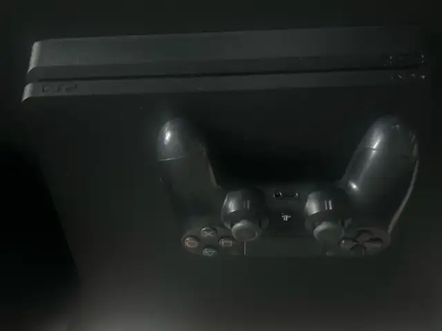 Se aristi katastash ps4 me 7 cd pexnidia prosfatos katharismos, Limassol — Limassol - Zakaki