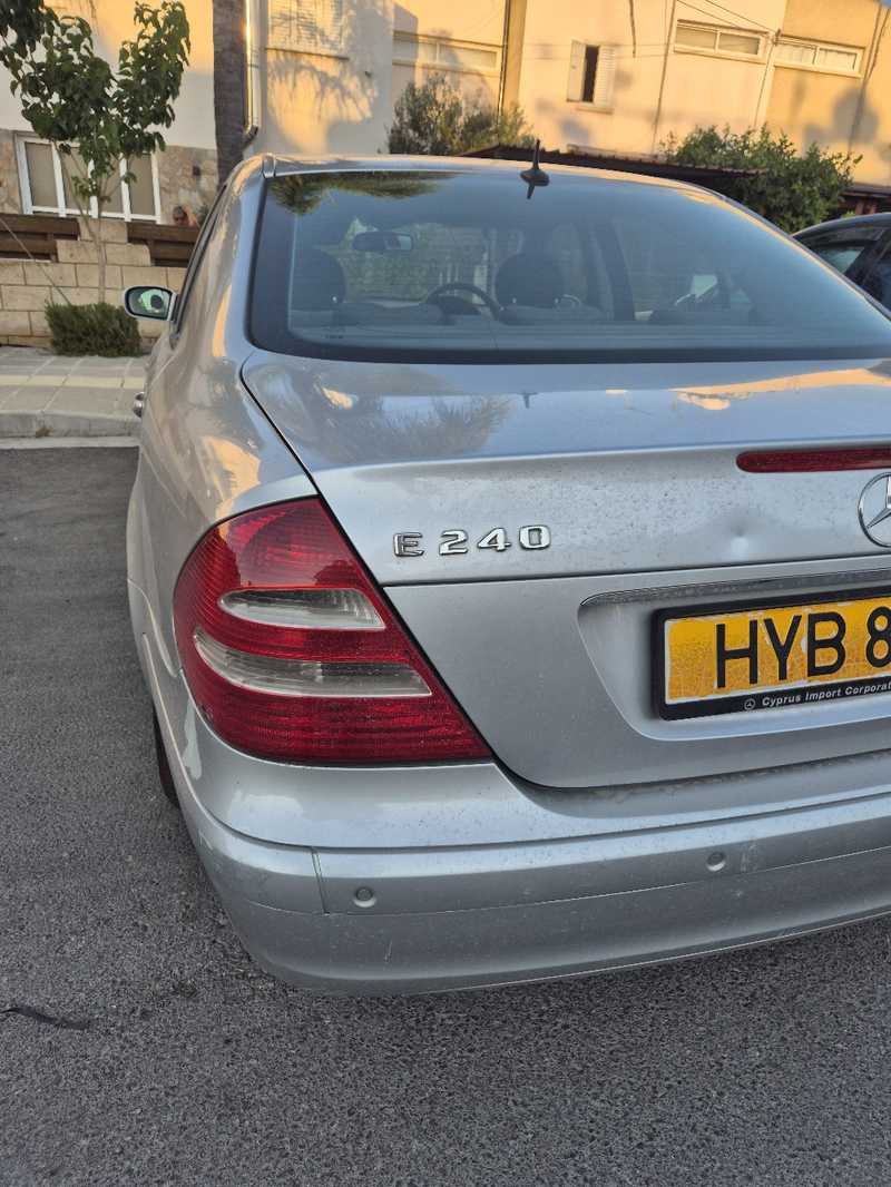 2002 Mercedes-Benz E-Class 2,6L 2002 Cyprus