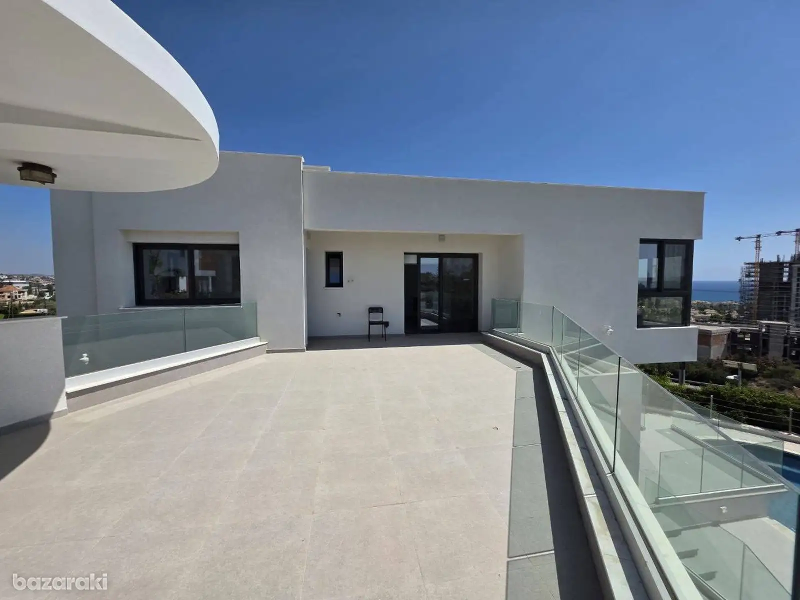 House, 4 bedrooms — 8