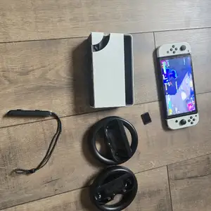 Nintendo swich 1, Επαρχία Λευκωσίας — Στρόβολος - Ακρόπολη