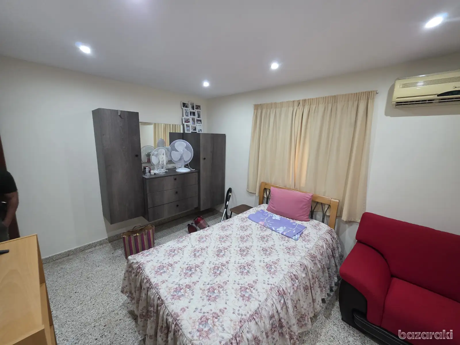 House, 2 bedrooms — 10