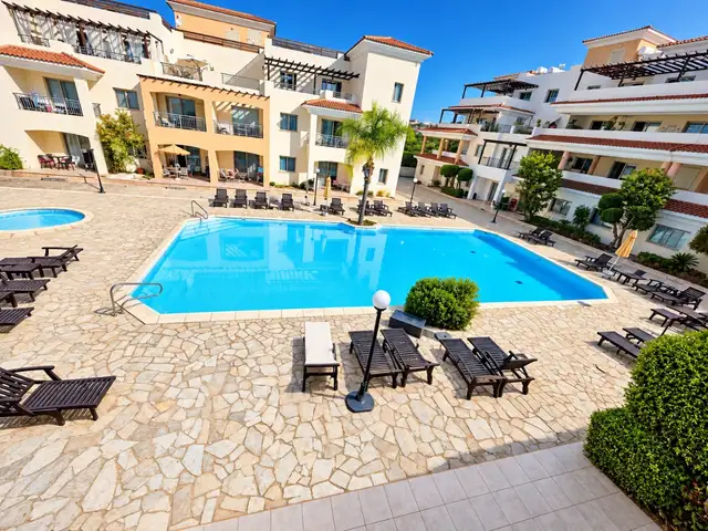2-bedroom apartment to rent, Paphos — Tombs Of the Kings