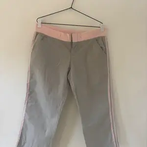 Vintage pants, Επαρχία Λάρνακας — Αραδίππου - Άγιος Φανούριος
