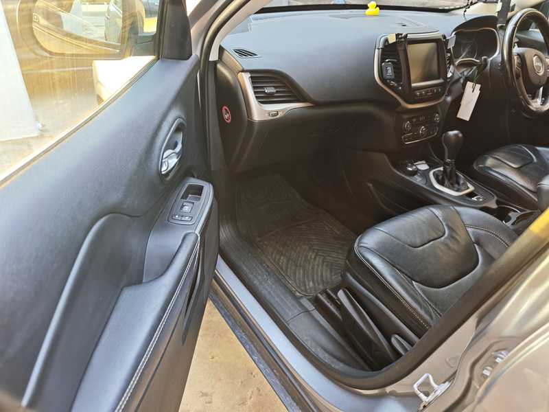 2015 Jeep Cherokee 2,0L 2015 Cyprus