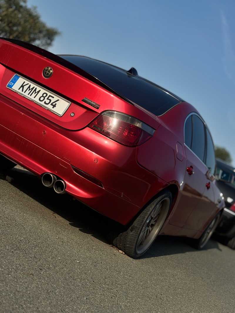 BMW 5-Series 2,0L 2004