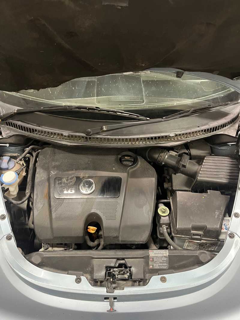 2004 Volkswagen Beetle 1,6L 2004 Cyprus