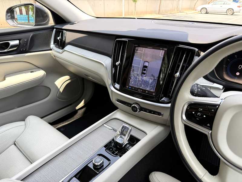 2023 Volvo S60 2,0L 2023 Cyprus