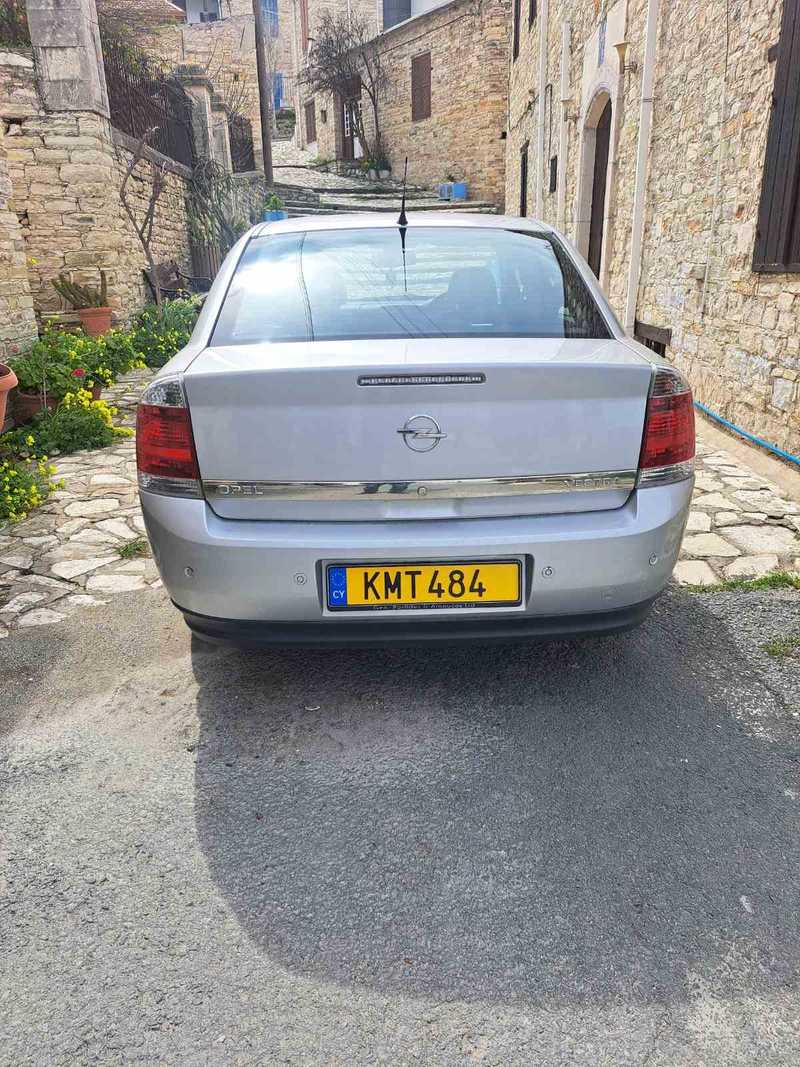 2006 Opel, Vauxhall Vectra 1,6L 2006 Cyprus