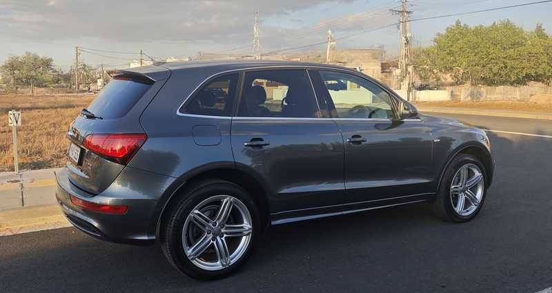 2013 Audi Q5 2,0L 2013 Cyprus
