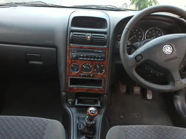 Opel, Vauxhall Astra