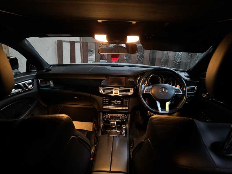 2012 Mercedes-Benz CLS-Class 5,5L 2012 Cyprus