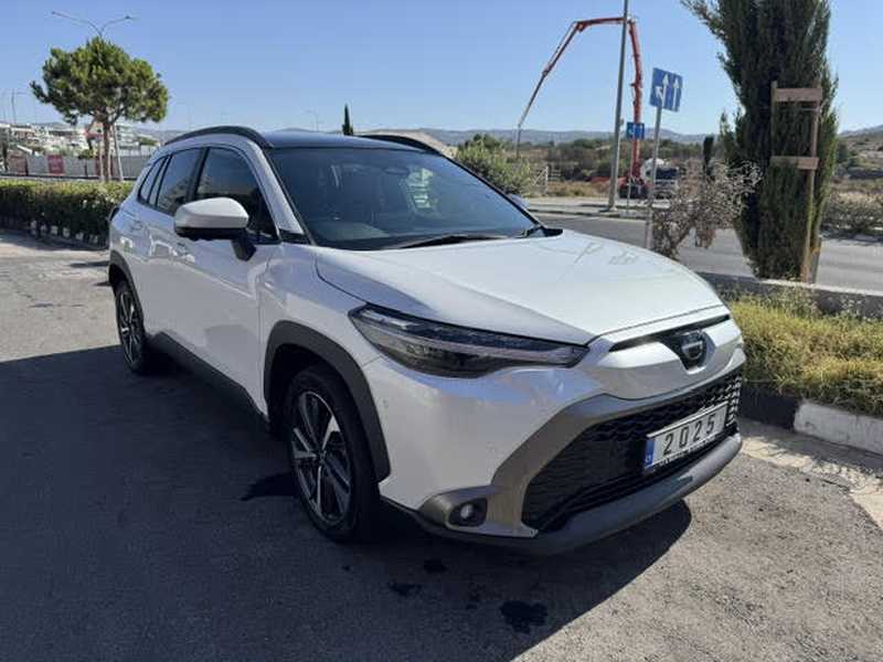 Toyota Corolla Cross 1,8L 2025