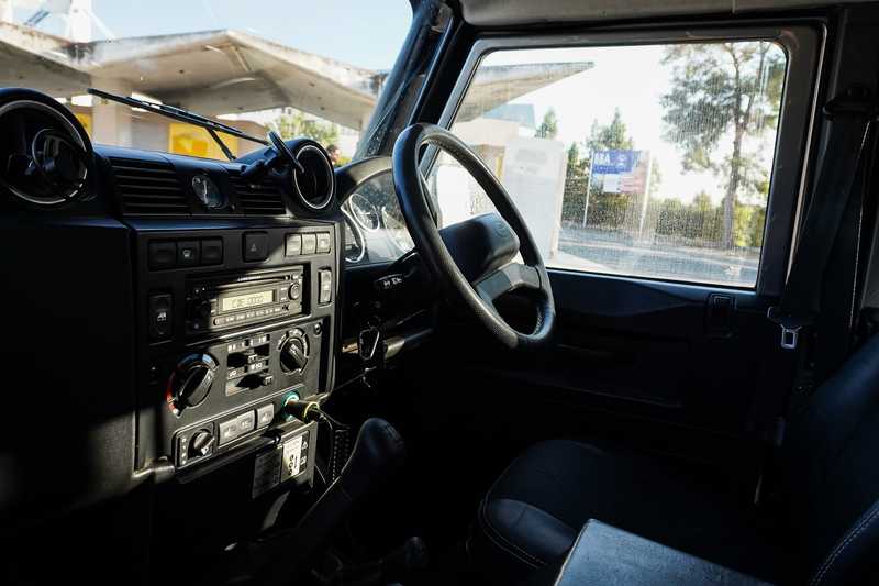 2011 Land Rover Defender 2,2L 2011 Cyprus