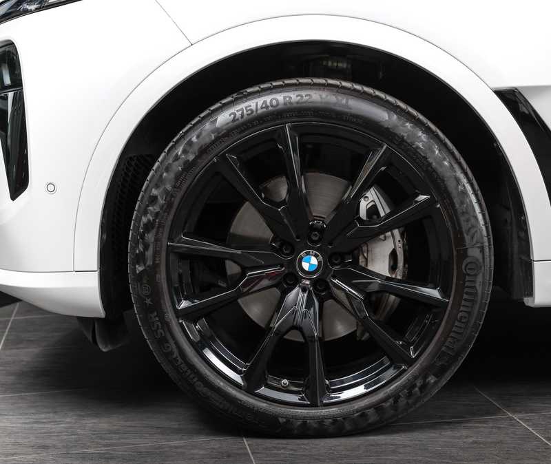 2023 BMW X7 3,0L 2023 Cyprus