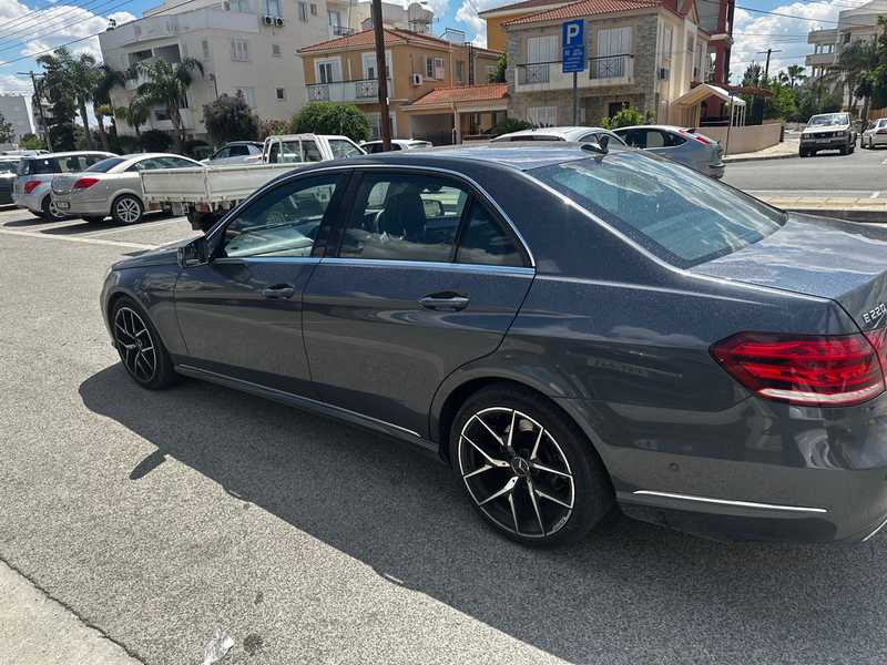 2015 Mercedes-Benz E-Class 2,2L 2015 Cyprus