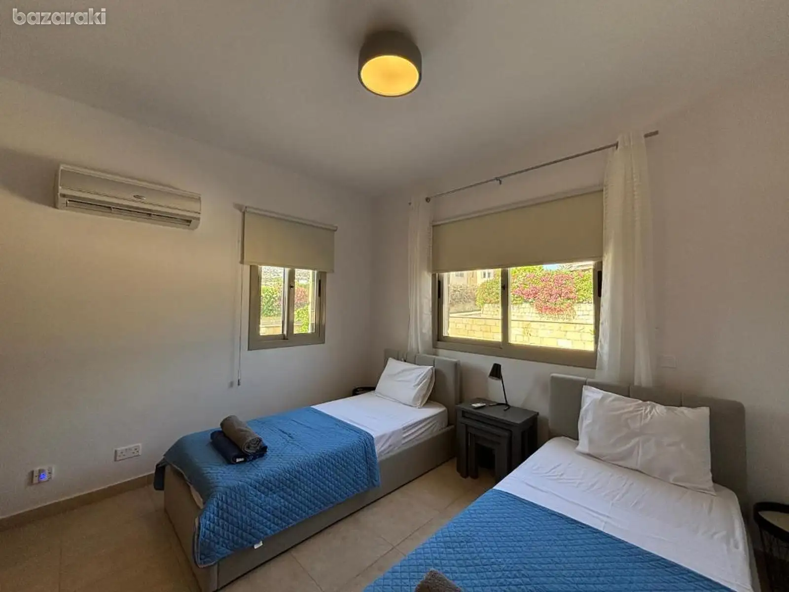 House, 3 bedrooms — 14