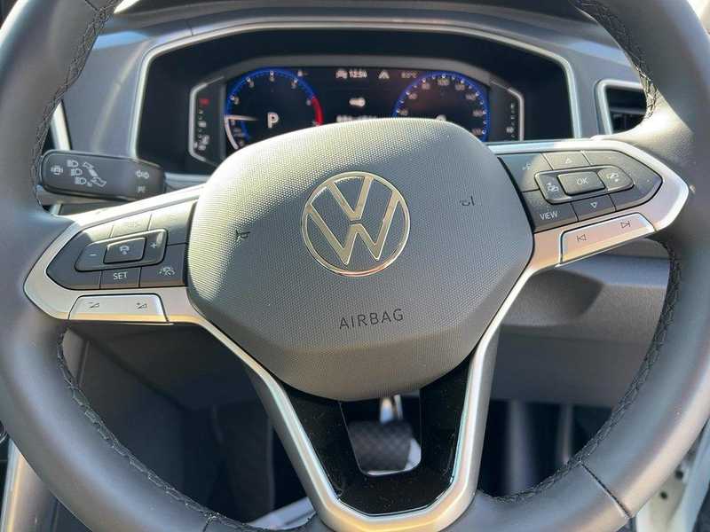 2025 Volkswagen T-Roc 1,5L 2025 Cyprus