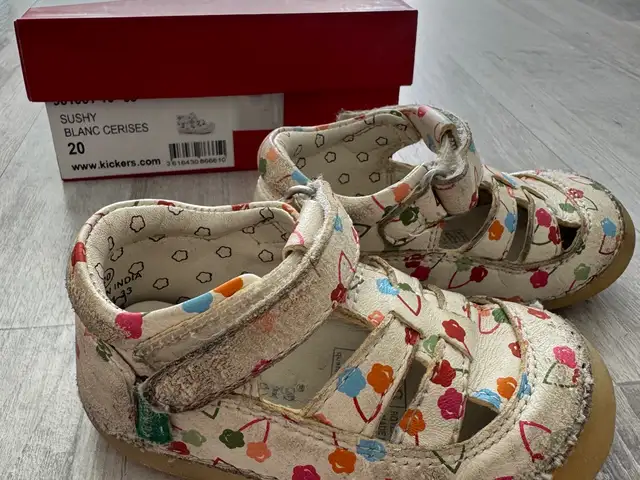 Kickers shoes size 20, Επαρχία Λεμεσού — Λεμεσός - Μέσα Γειτονιά