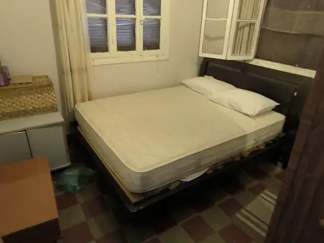 Κρεββάτι δίπλο με στρώμα, Επαρχία Λευκωσίας — Καλοπαναγιώτης