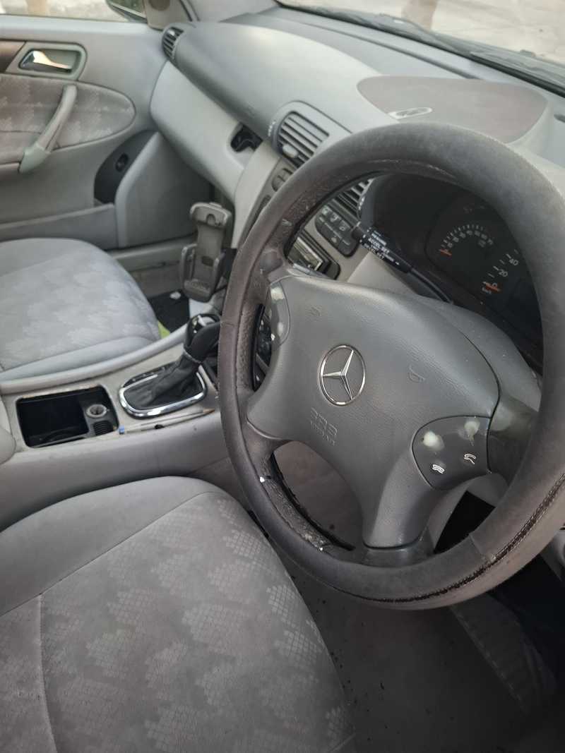 Mercedes-Benz C-Class 4,1L 2005