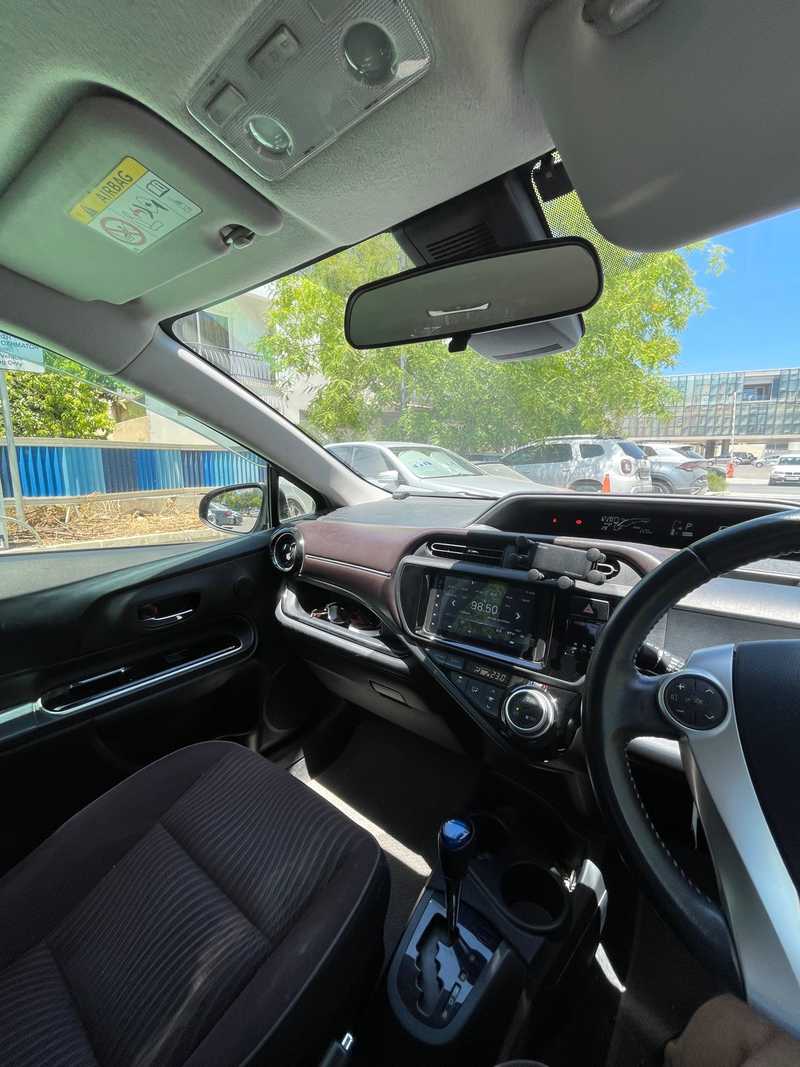 2017 Toyota Aqua 1,5L 2017 Cyprus