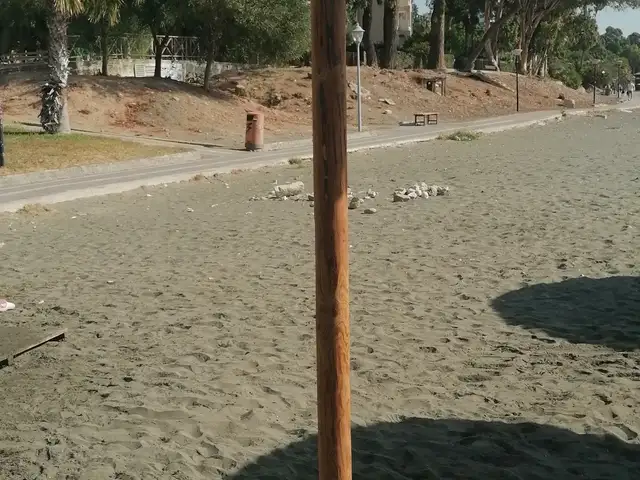 Ομπρέλες θαλάσσης, Limassol — Agios Tychon