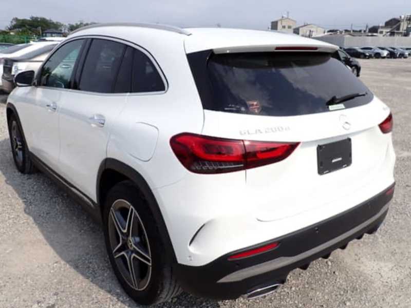 2024 Mercedes-Benz GLA-Class 2,0L 2024 Cyprus