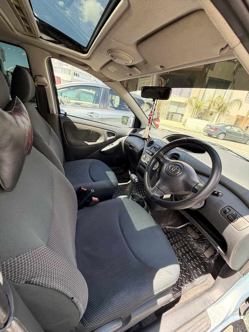 2004 Toyota Yaris 1,3L 2004 Cyprus
