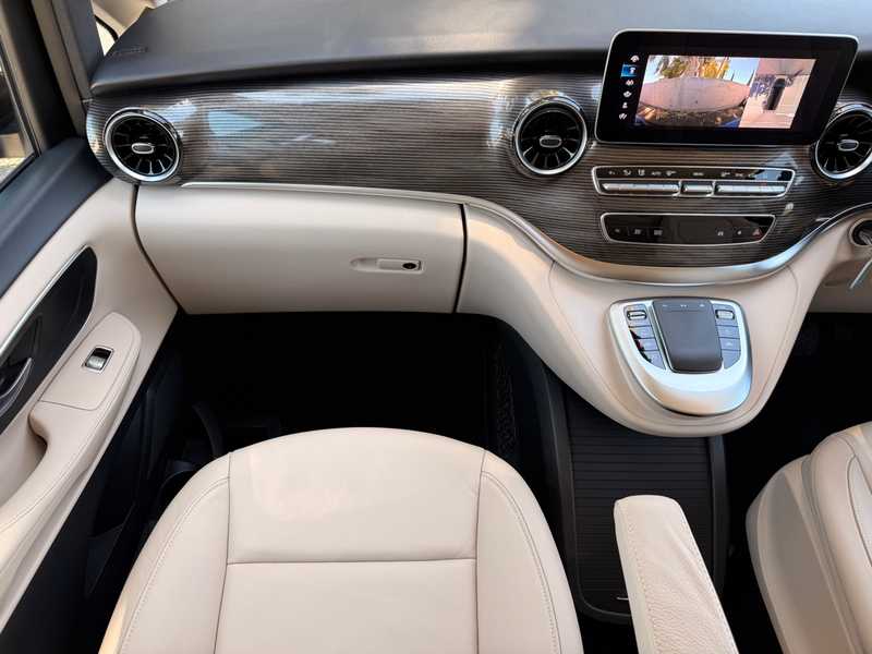 2023 Mercedes-Benz V-Class 2,0L 2023 Cyprus