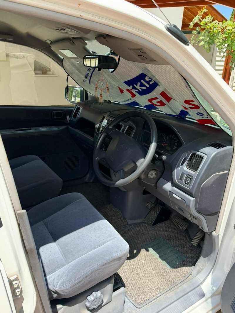 2001 Mitsubishi Dingo 1,5L 2001 Cyprus