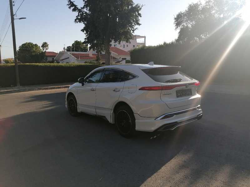 2021 Toyota Harrier 2,5L 2021 Cyprus