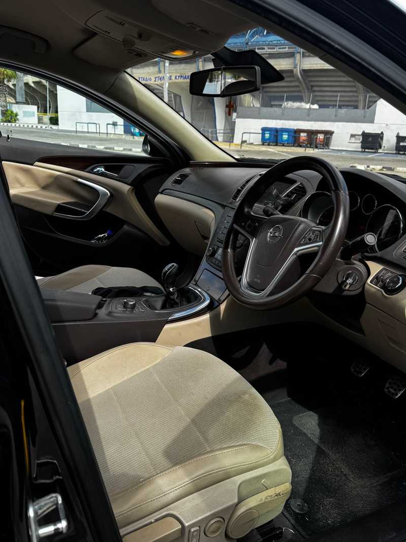 2009 Opel, Vauxhall Insignia 1,6L 2009 Cyprus