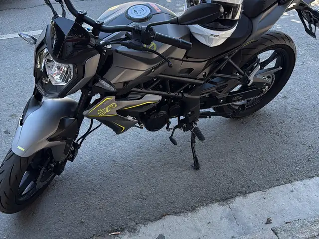 Benelli bn 125, Nicosia — Strovolos - Acropolis