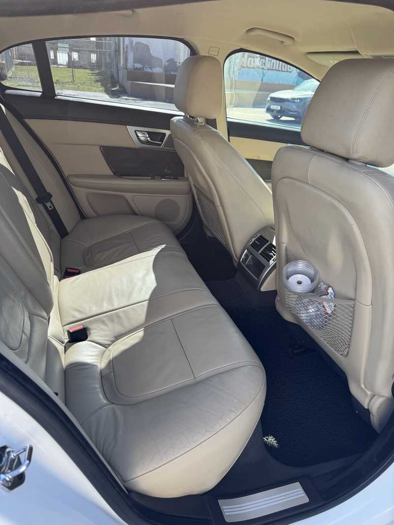 2014 Jaguar XJ 2,2L 2014 Cyprus