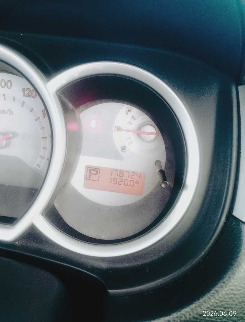 2011 Nissan Tiida 1,5L 2011 Cyprus
